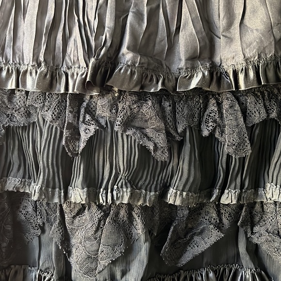 Nanette Lepore silk skirt - Picture 3 of 3